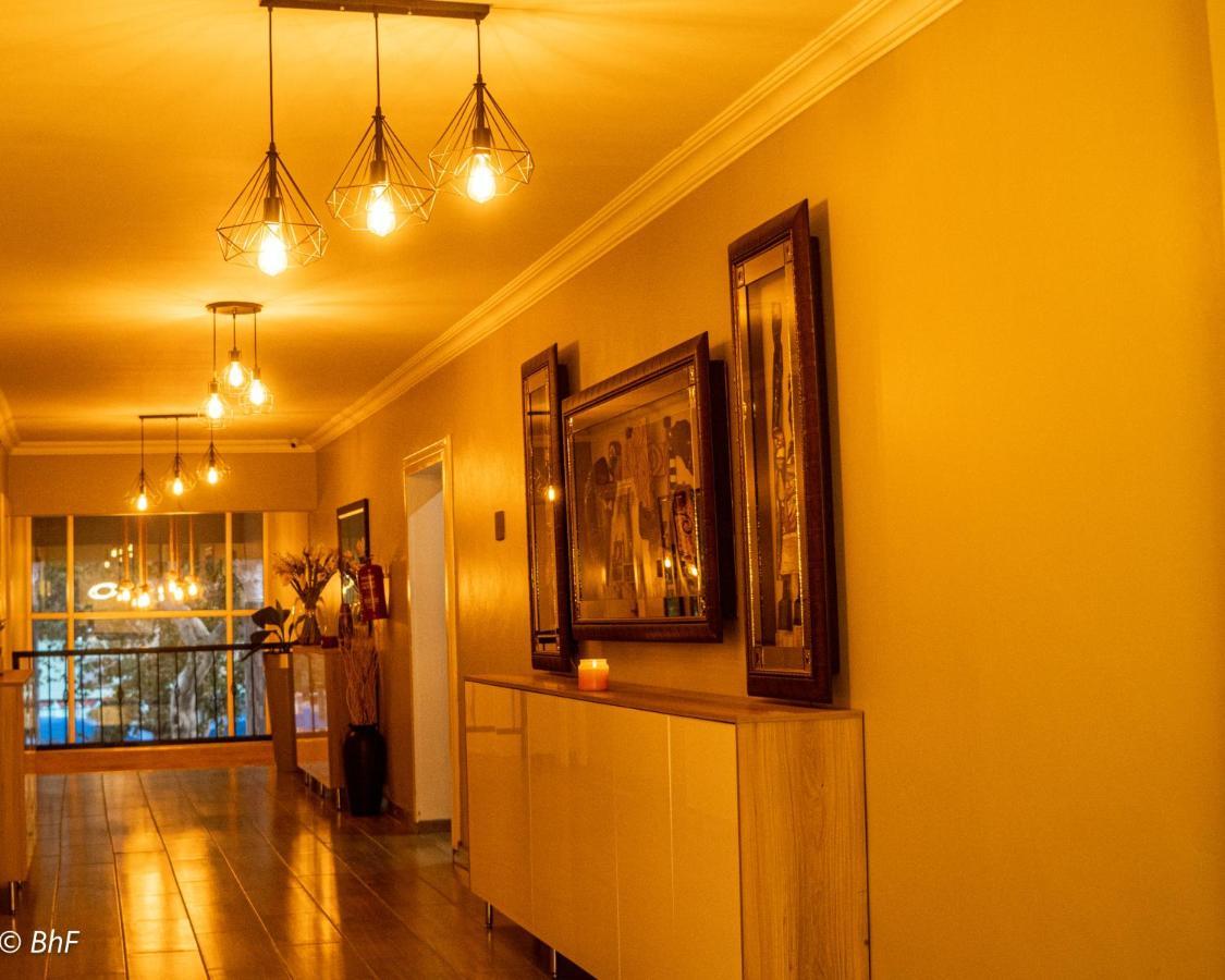 Henry George Guest House Pretoria-Noord Eksteriør billede